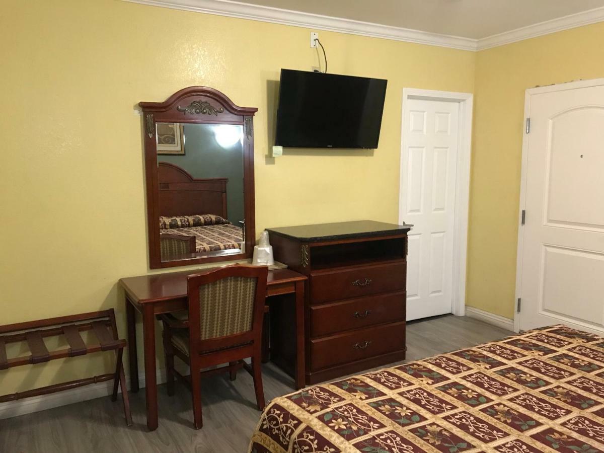 Colony Inn Motel Bellflower Esterno foto